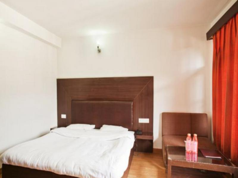 Hotel Greenfields Manali  Bagian luar foto